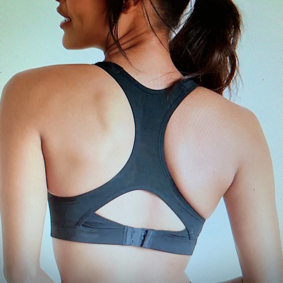 OLD NAVY 2 HIGH SUPPORT SPORTS BRAS SIZE 36C NWT! - Picture 2 of 4